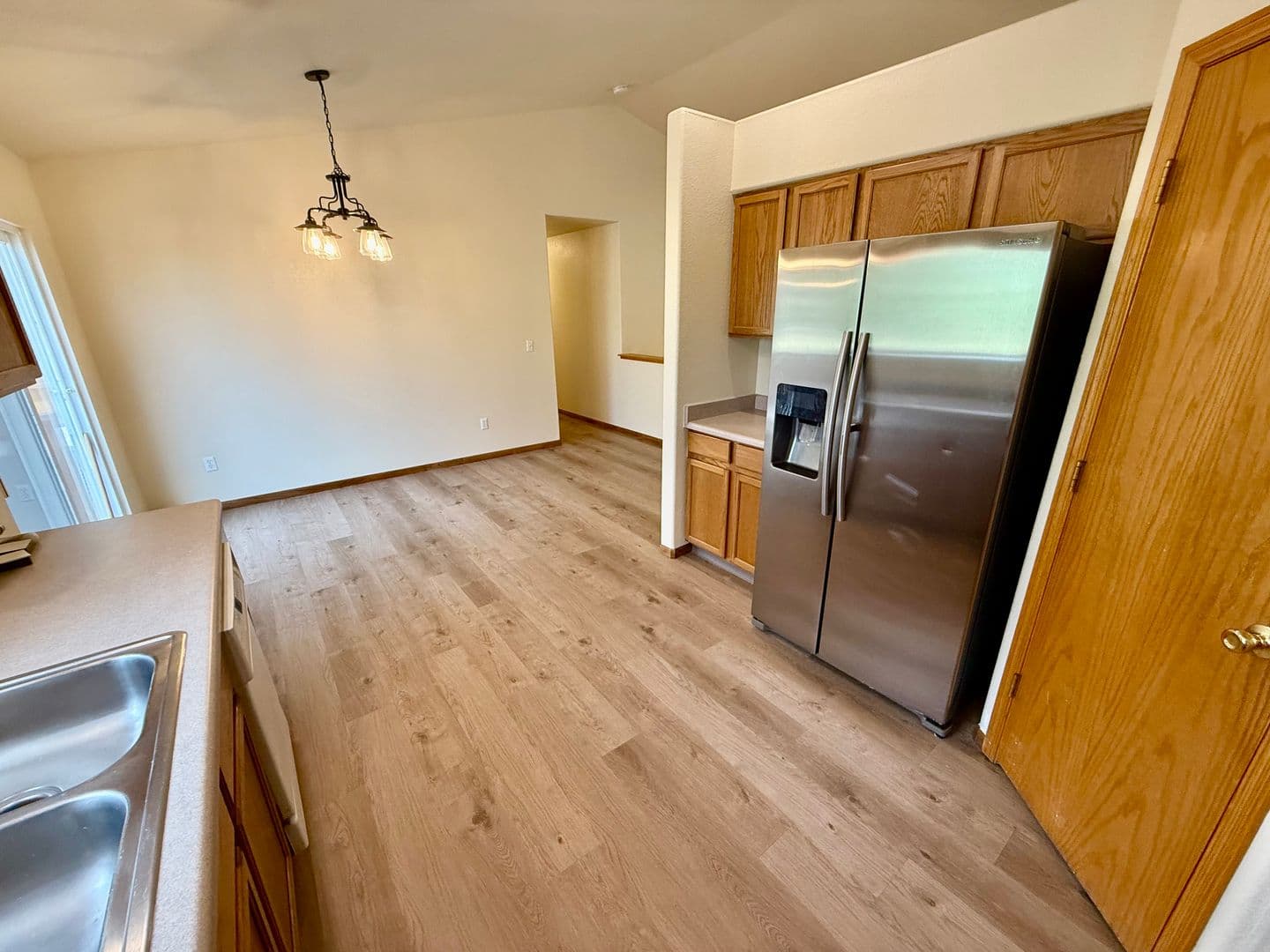 Fort Collins House: 348 Albion Way