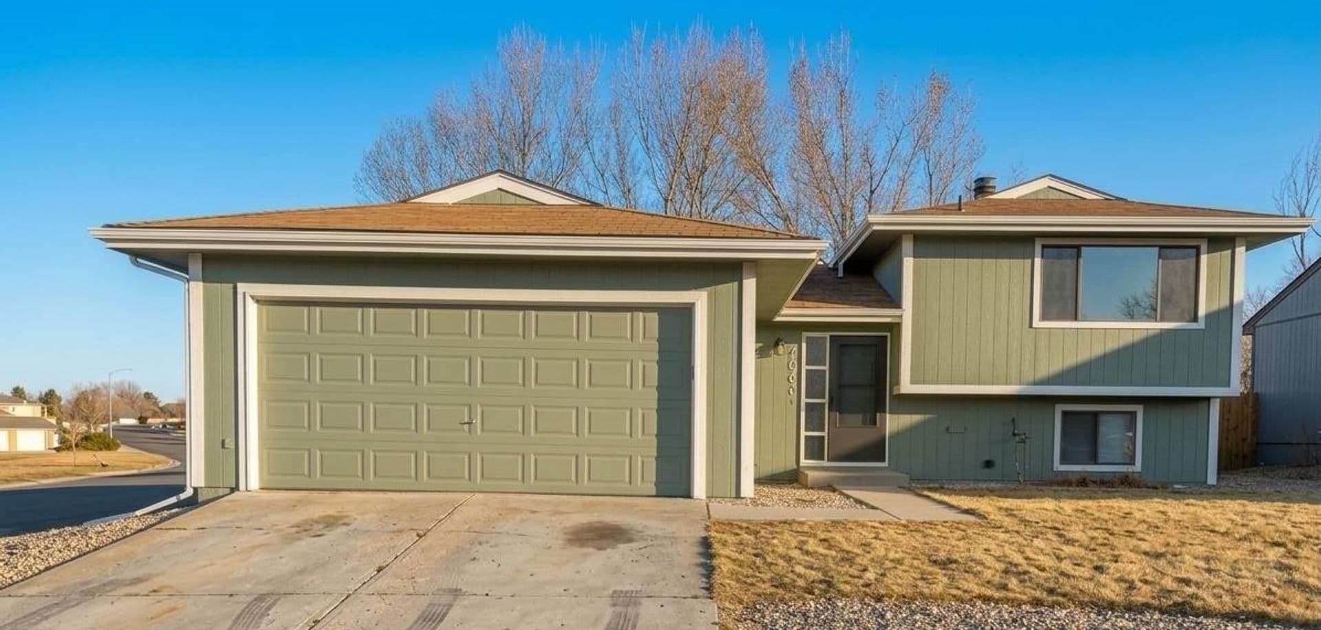 Loveland House: 706 Southwest 22nd Street