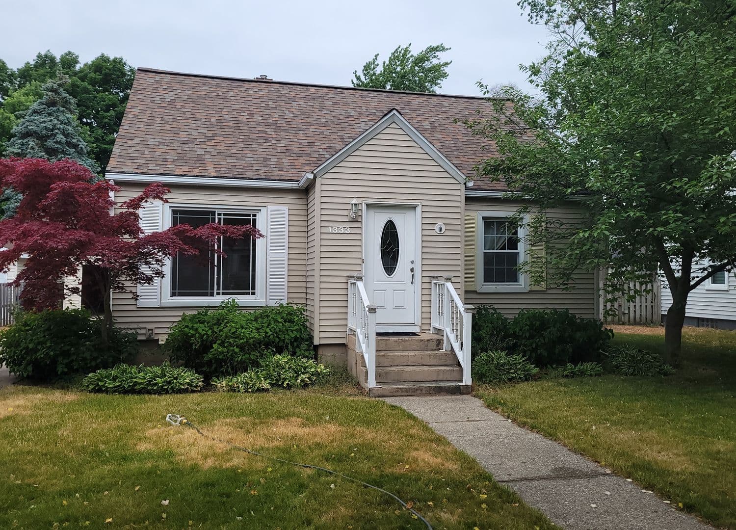 Grand Haven House: 1333 Slayton Ave