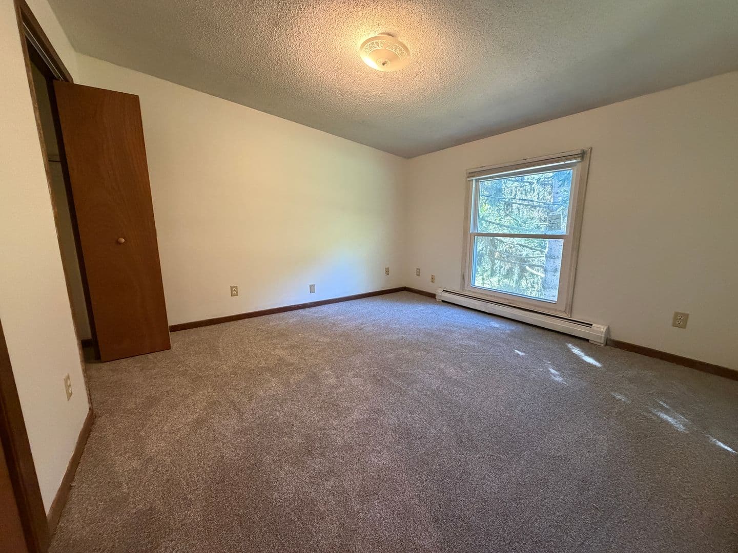 Grand Haven Apartment: 15874/15876 Mercury Dr