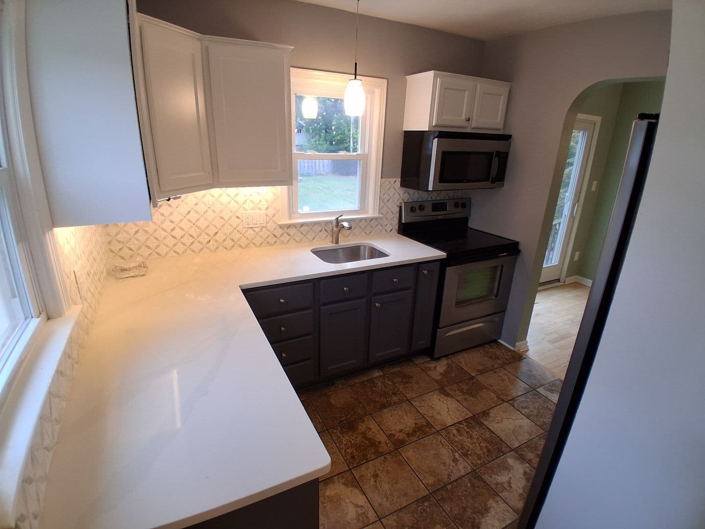 Grand Haven House: 1333 Slayton Ave