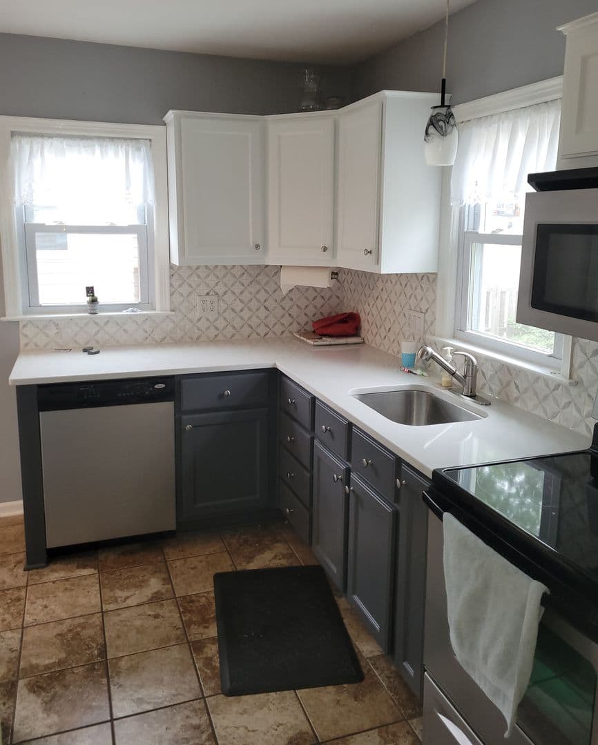 Grand Haven House: 1333 Slayton Ave