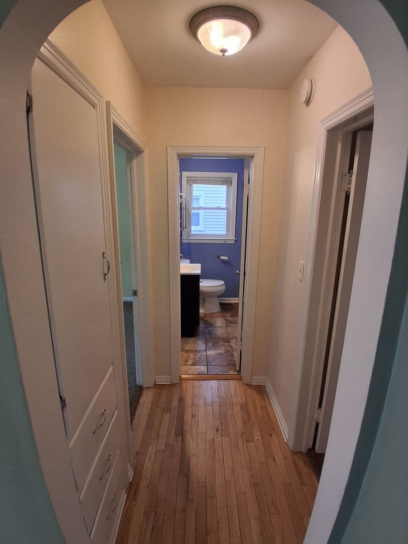 Grand Haven House: 1333 Slayton Ave