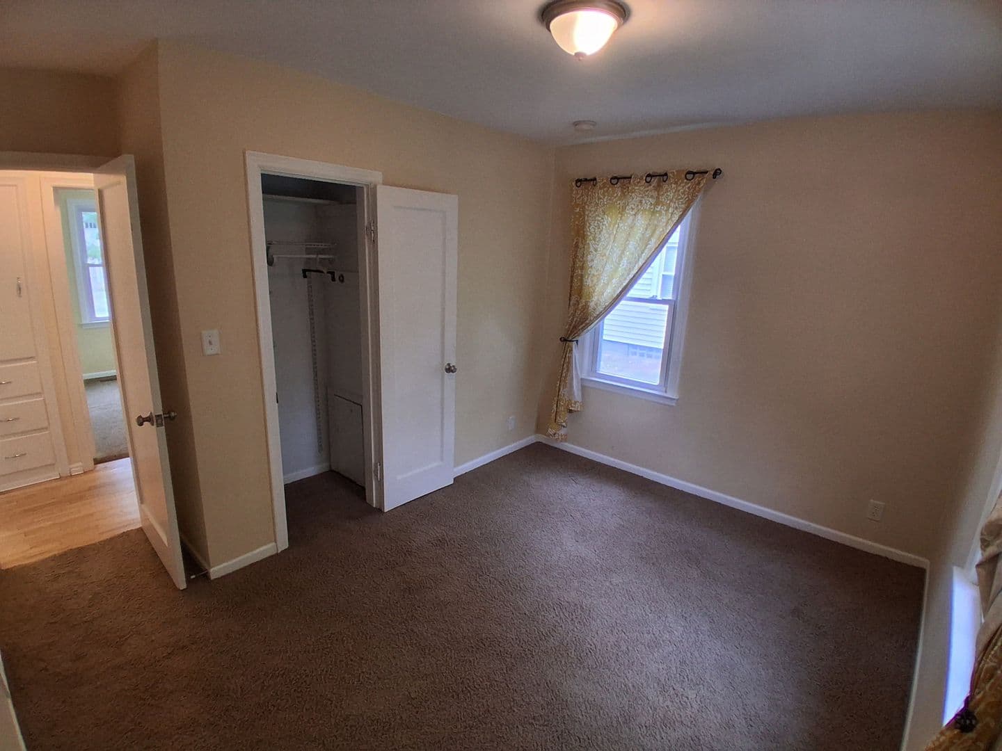 Grand Haven House: 1333 Slayton Ave