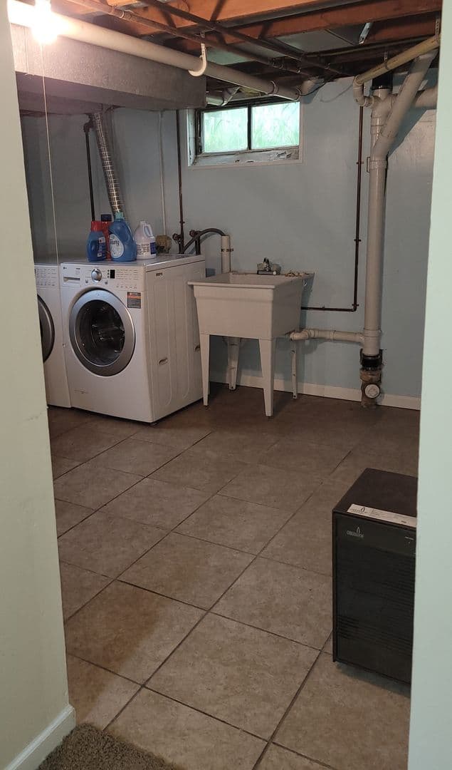 Grand Haven House: 1333 Slayton Ave