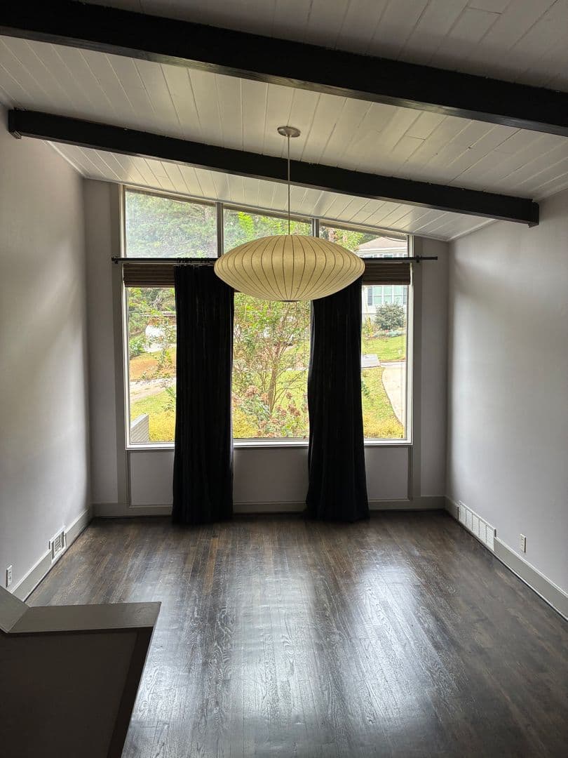Atlanta House: 500 Rosemont Dr. SE.
