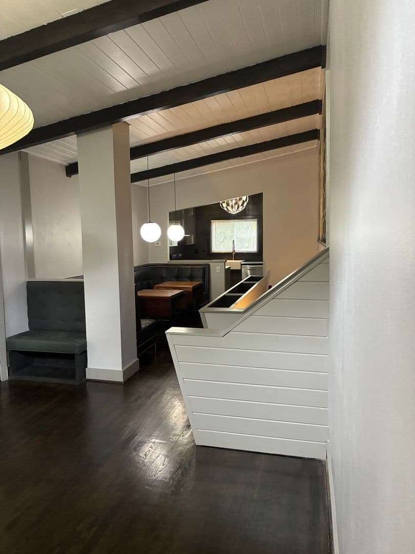 Atlanta House: 500 Rosemont Dr. SE.