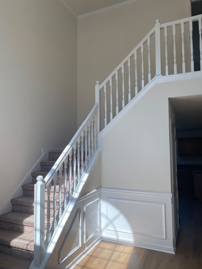 Stockbridge House: 461 Brunswick Cir.
