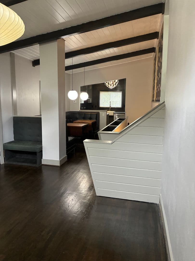 Atlanta House: 500 Rosemont Dr. SE.
