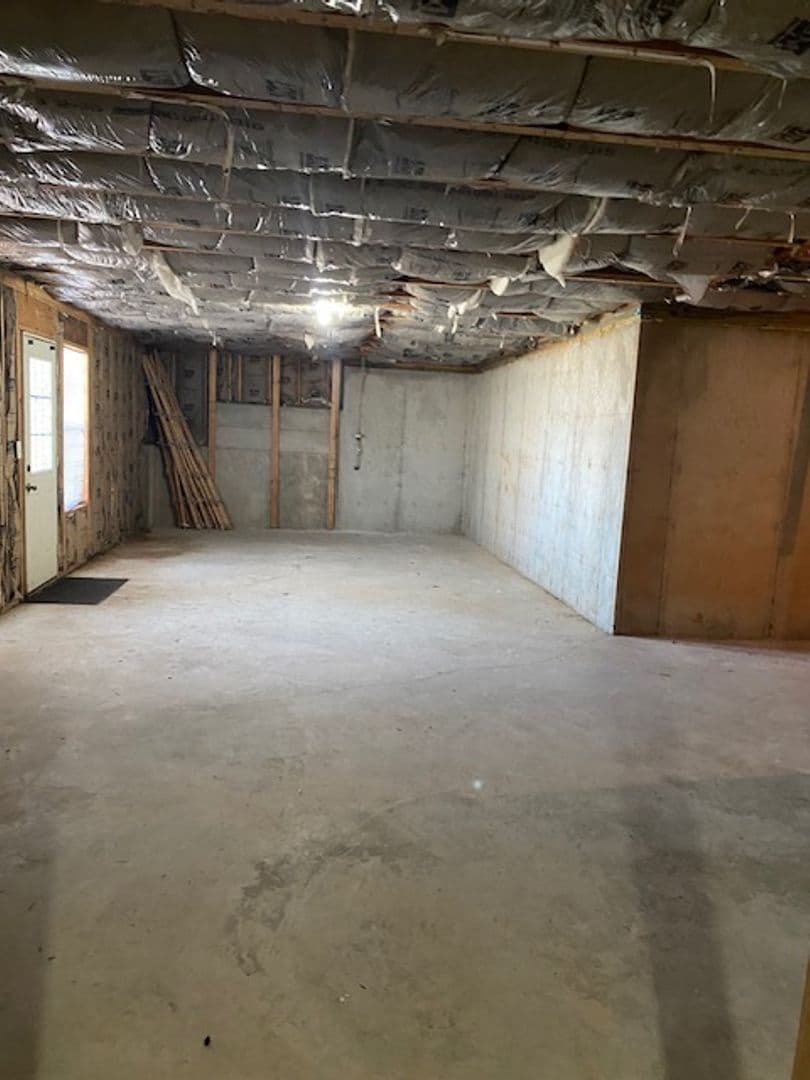 Stockbridge House: 461 Brunswick Cir.