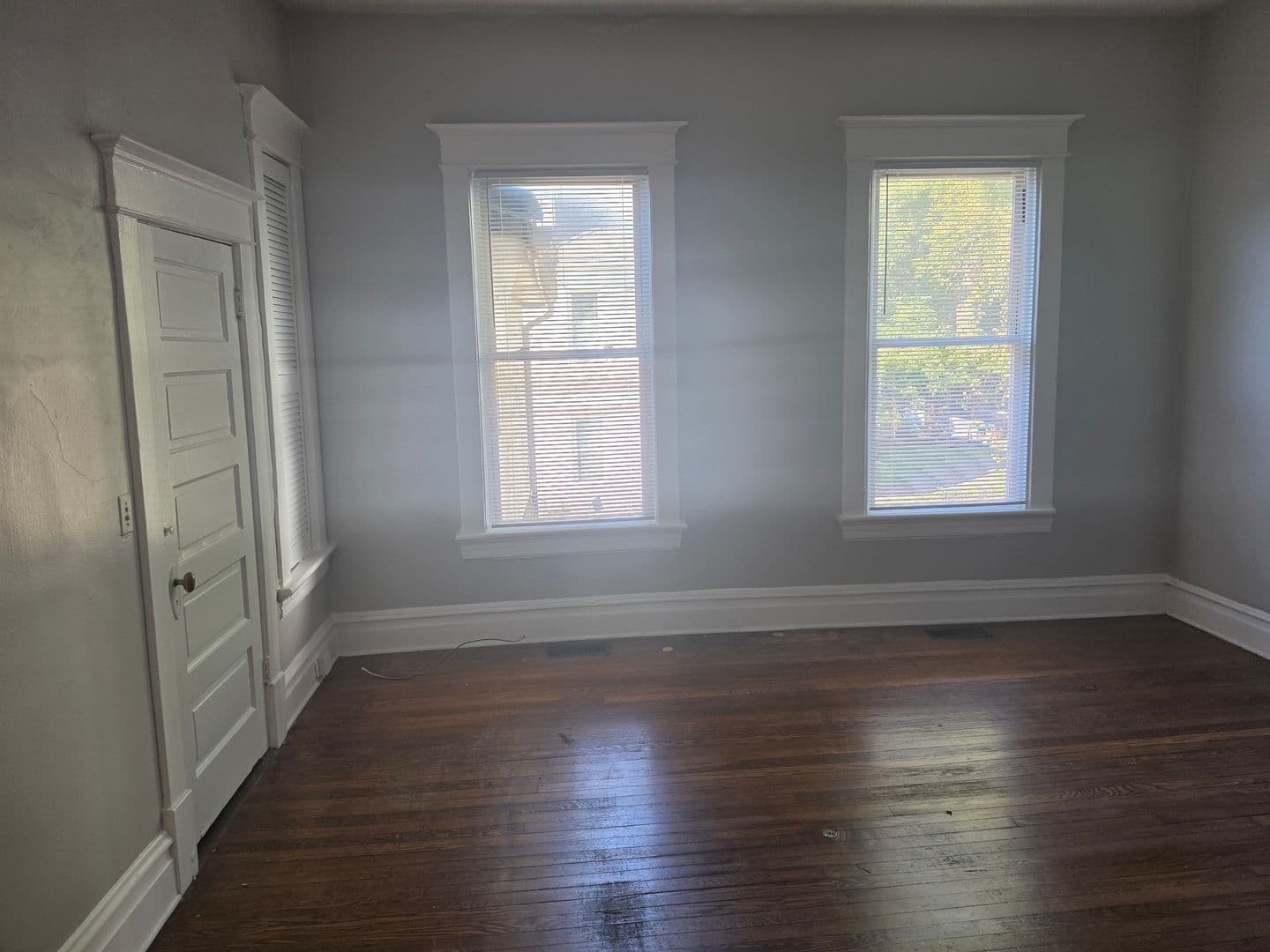 Roanoke Apartment: 1601 Memorial Ave, SW