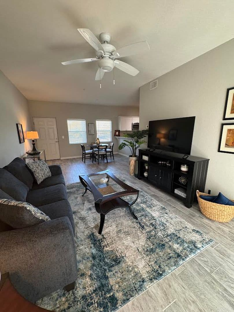 Punta Gorda Apartment: 301 W Henry Street