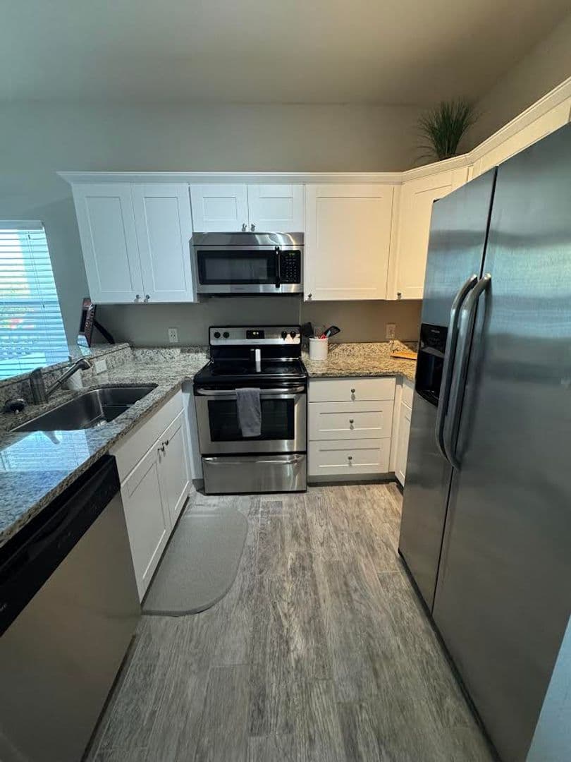 Punta Gorda Apartment: 301 W Henry Street