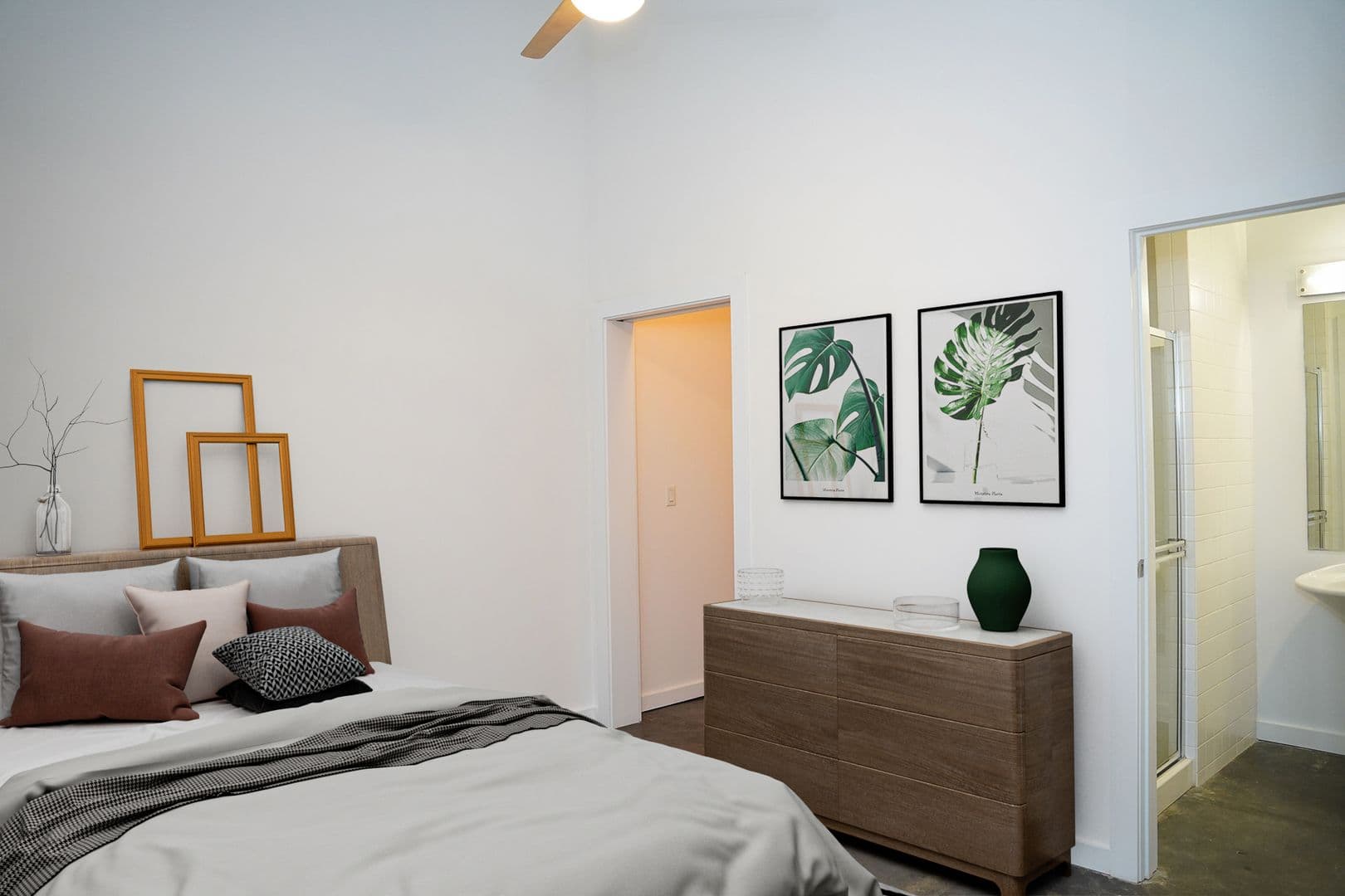 Memphis Apartment: 122 Gayoso Ave