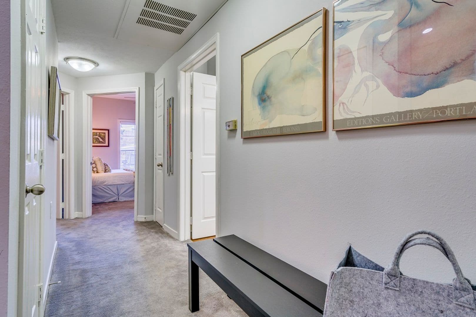 Memphis Apartment: 4 Riverview Drive West