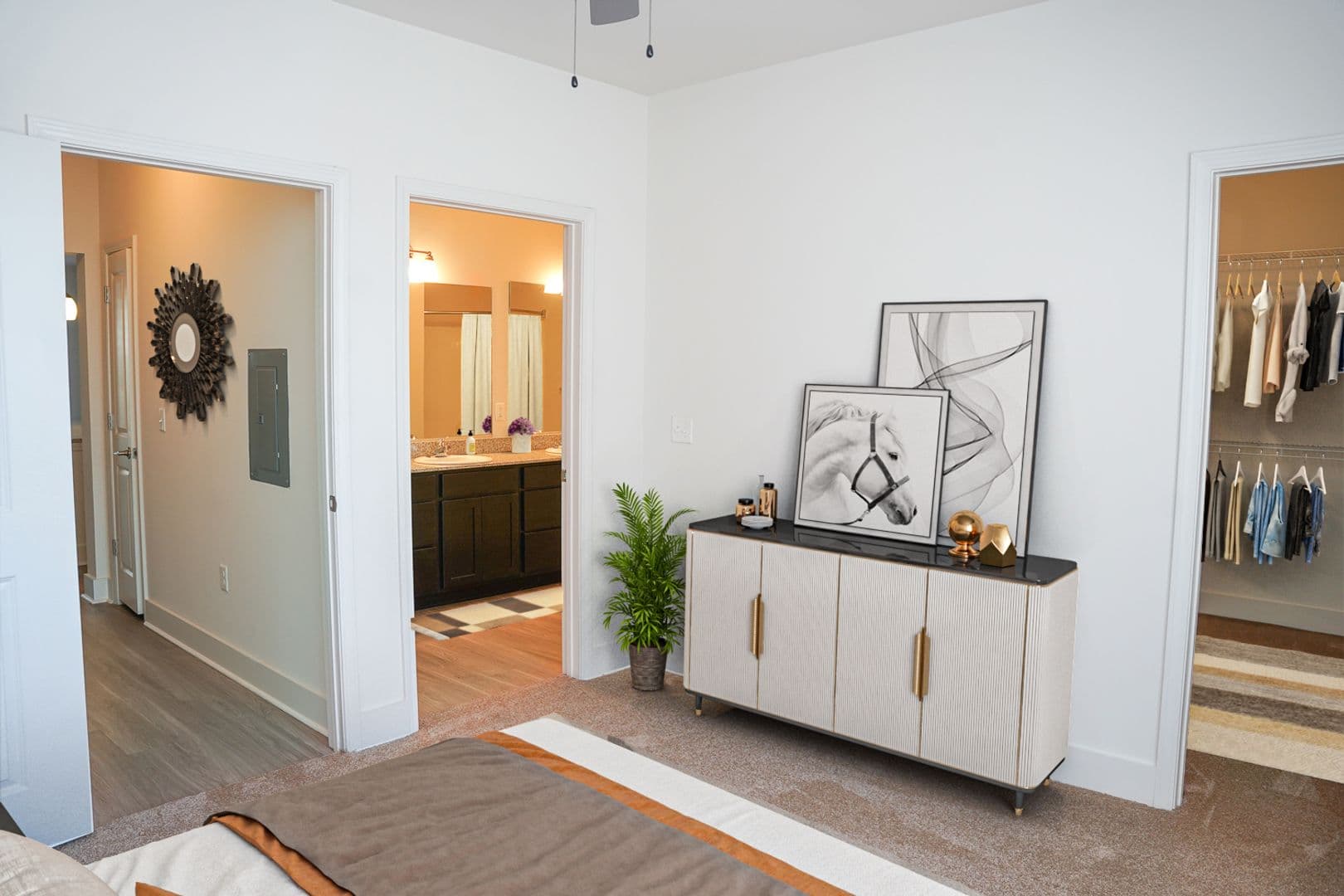 Memphis Apartment: 9 East Carolina Avenue
