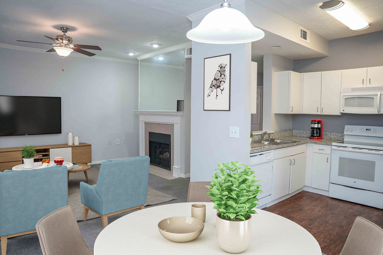 Memphis Apartment: 4 Riverview Drive West