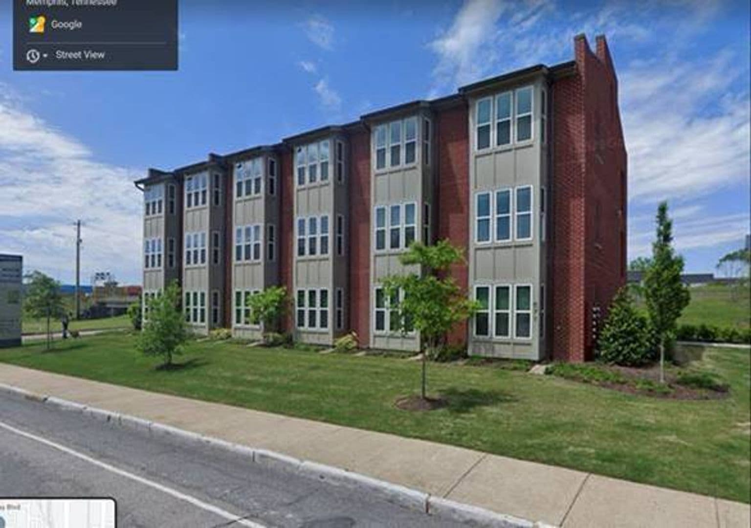 Memphis Apartment: 9 East Carolina Avenue