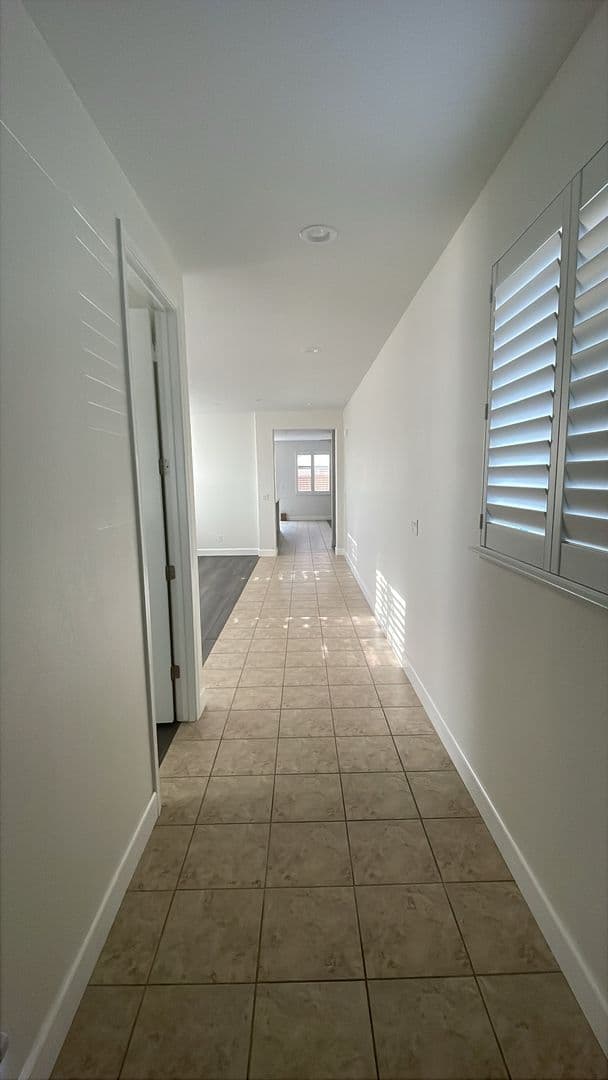 West Sacramento House: 1525 Bayside Road