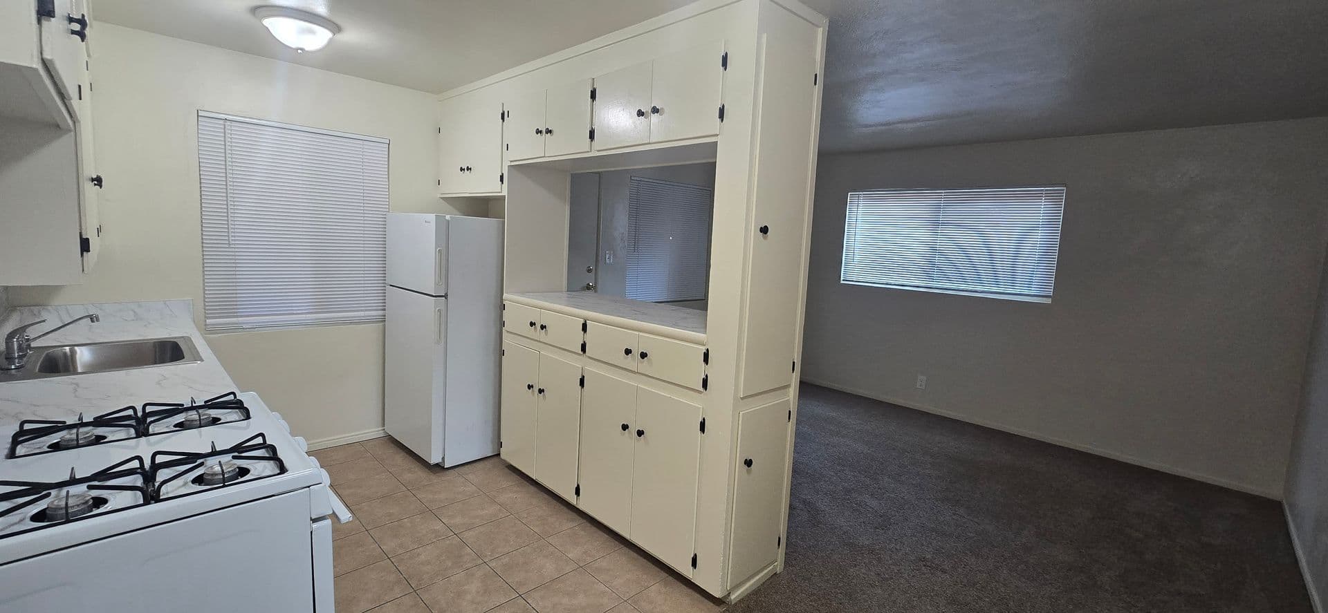 Sacramento Apartment: McWelsh Apartments at 2651 26th St - 2638 27th St