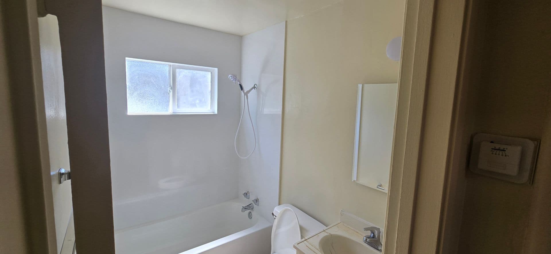 Sacramento Apartment: McWelsh Apartments at 2651 26th St - 2638 27th St