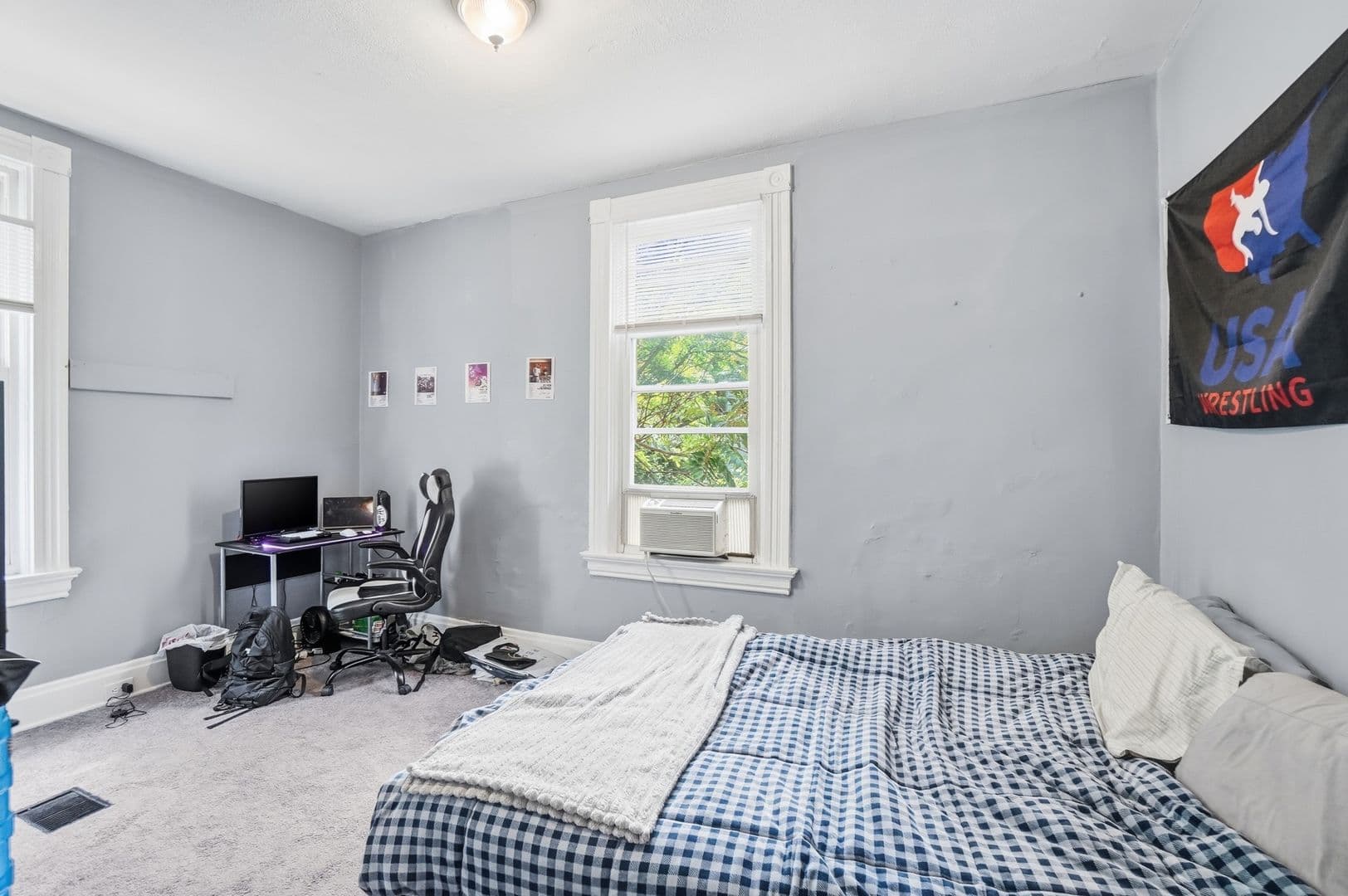 Cincinnati House: 2238 Flora St.