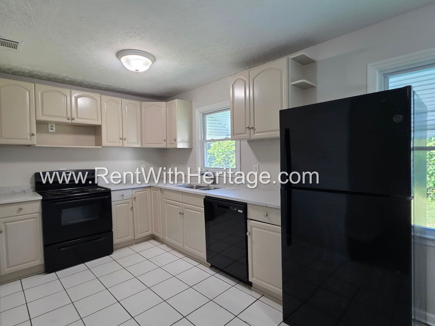 Austell House: 5990 Peco Ln.