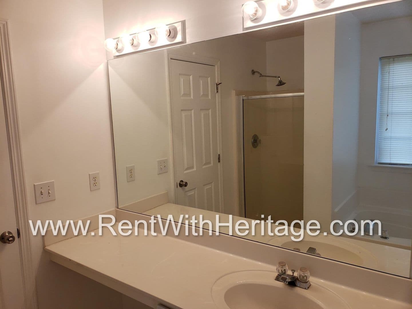 Powder Springs House: 179 Parkview Lane