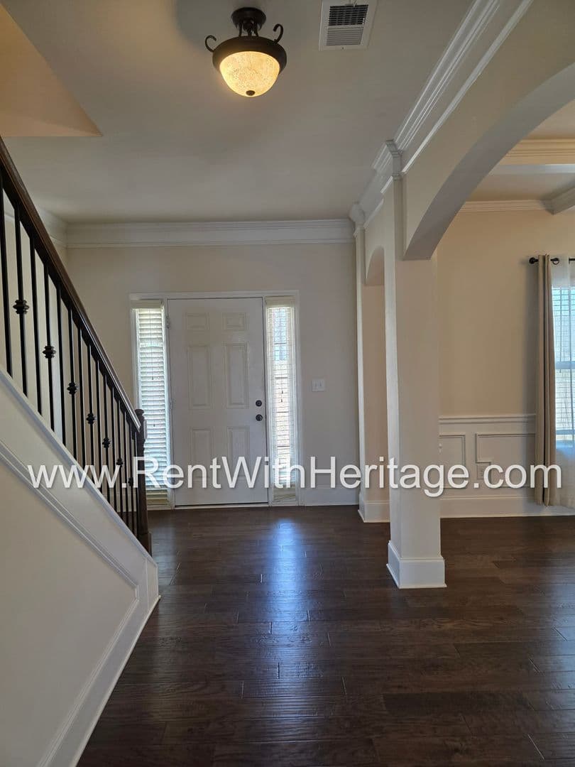 Douglasville House: 3820 Rifflepool Ct.