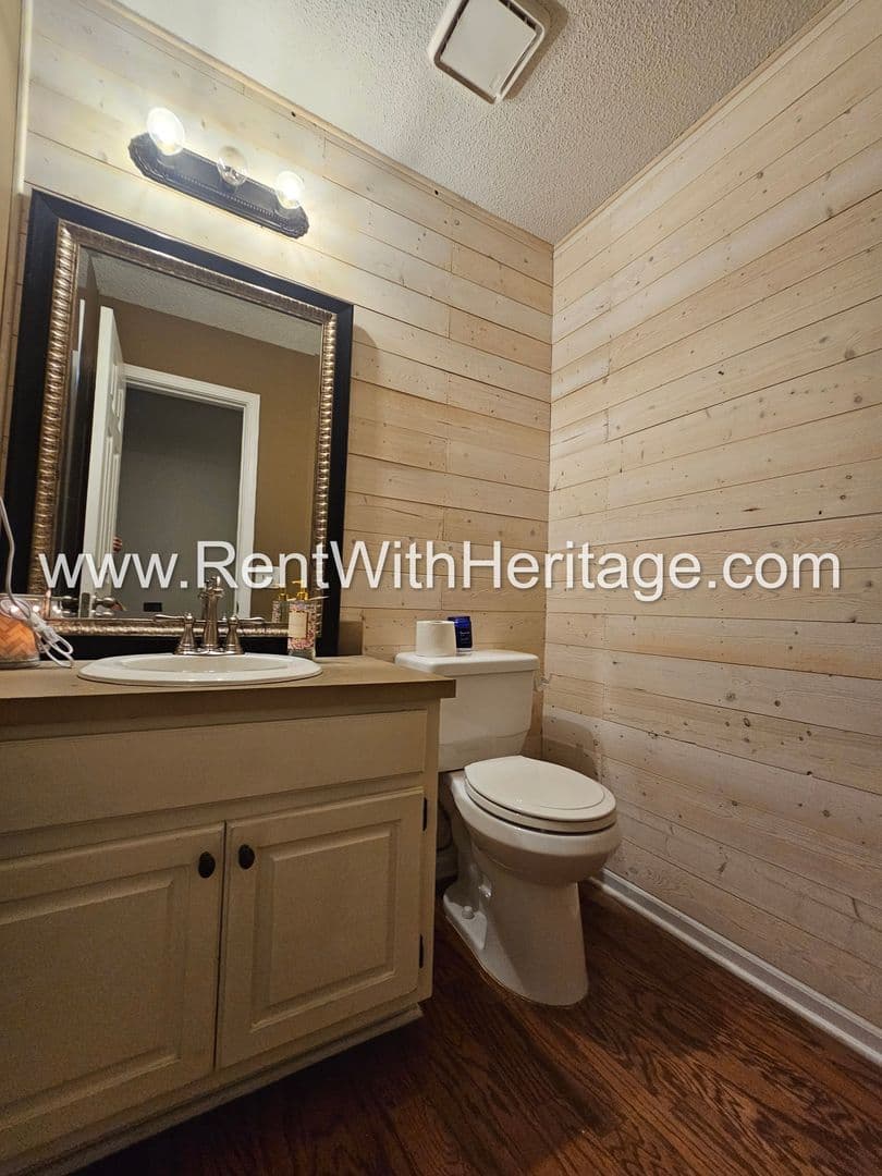 Douglasville House: 6849 Quail Pl