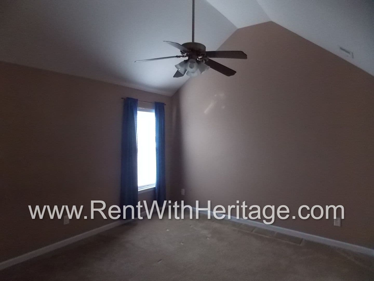 Newnan House: 61 Briandwood Dr.