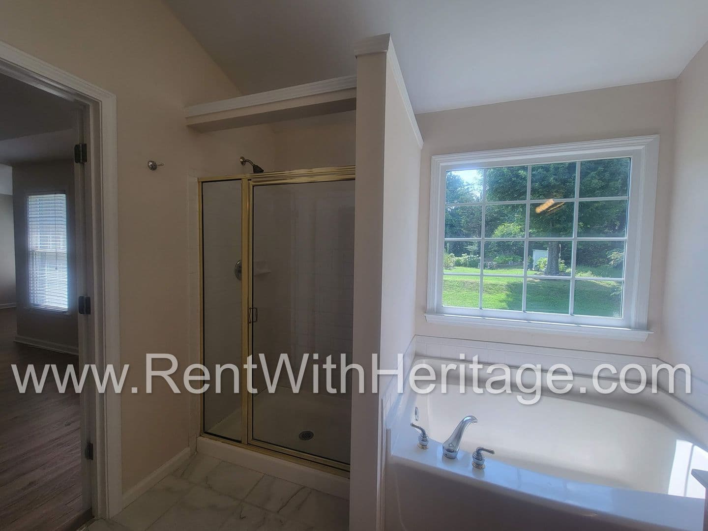 Powder Springs House: 2924 Villa Lake Dr.
