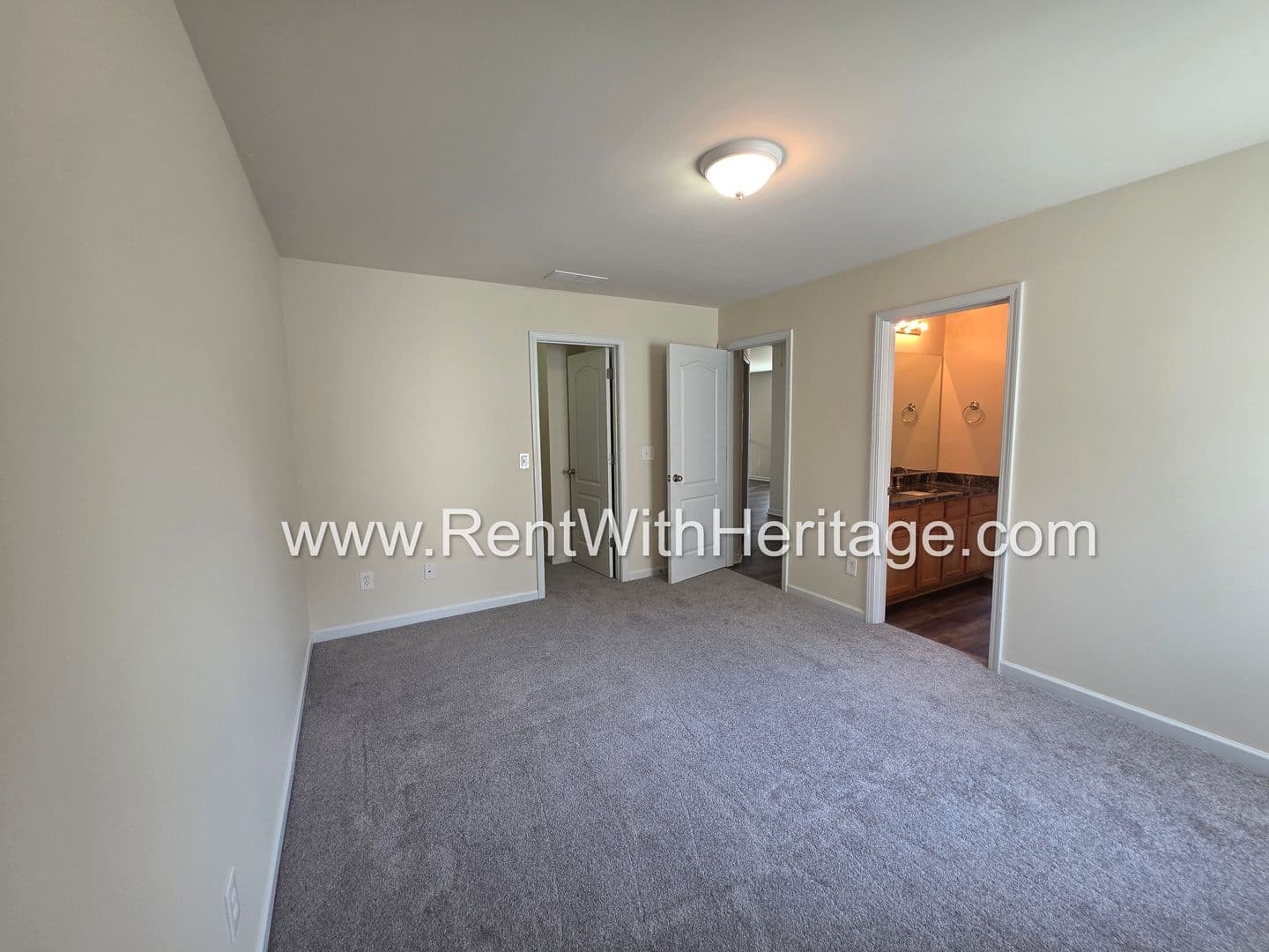 Villa Rica House: 202 Summergate Ln.