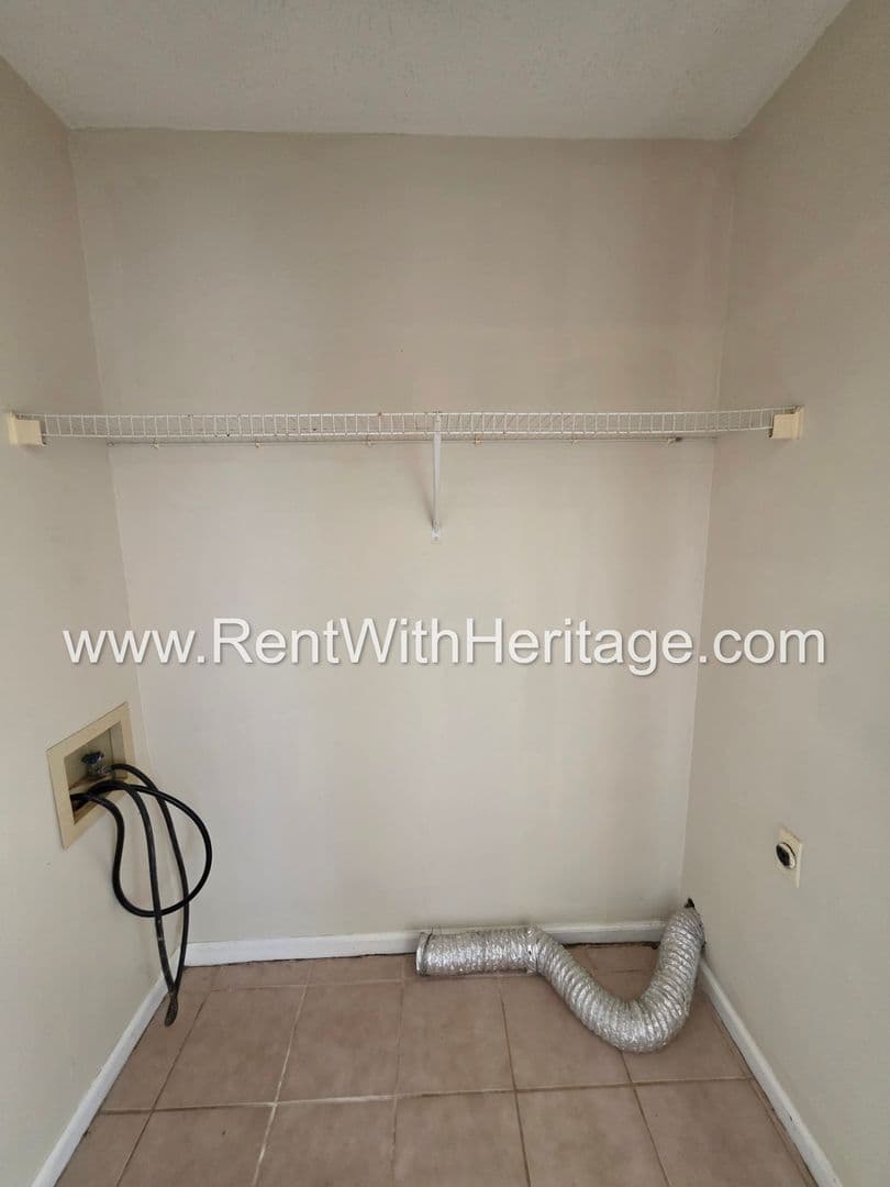 Douglasville House: 8511 Westchester Dr.