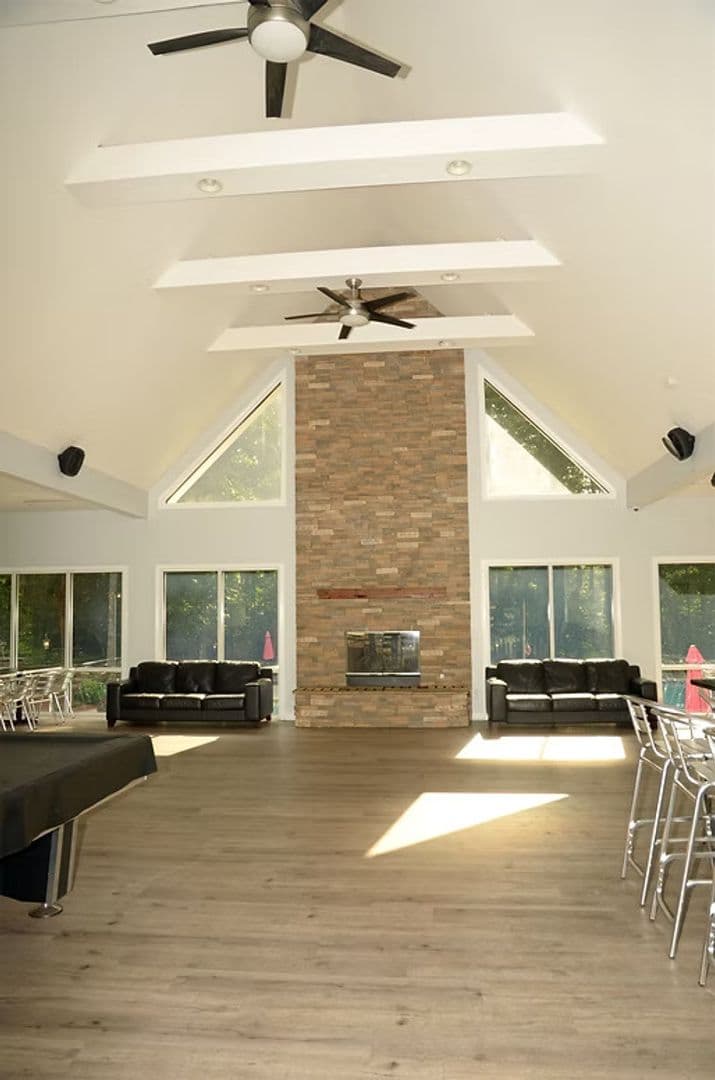 Douglasville House: 6849 Quail Pl