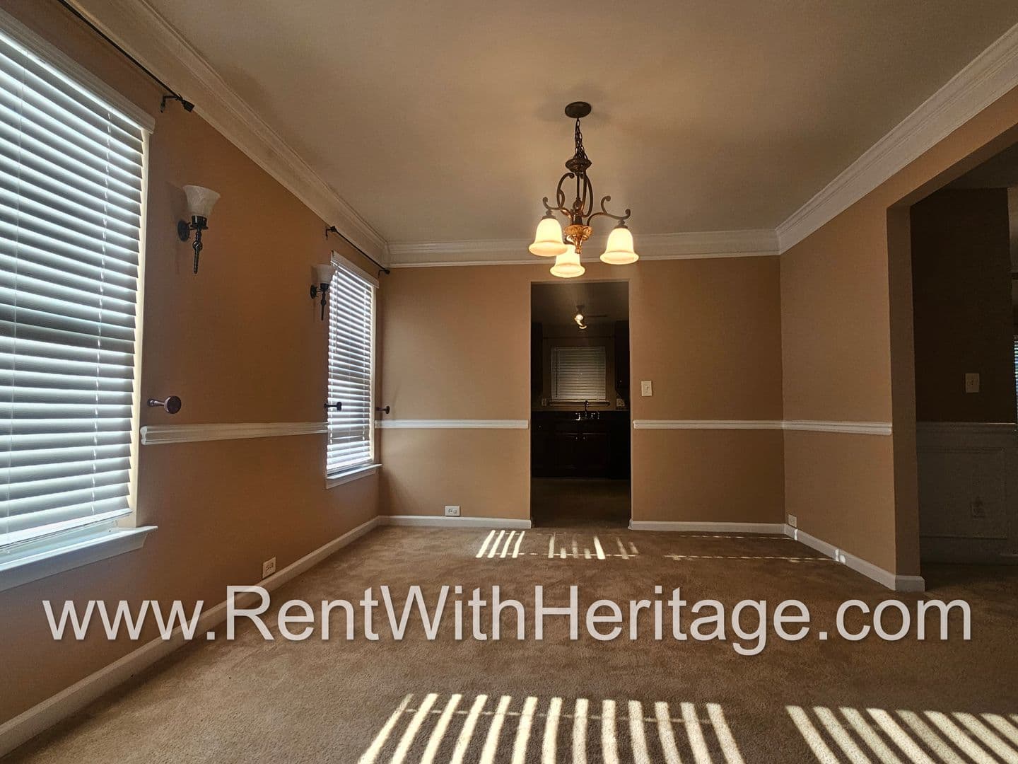 Newnan House: 61 Briandwood Dr.