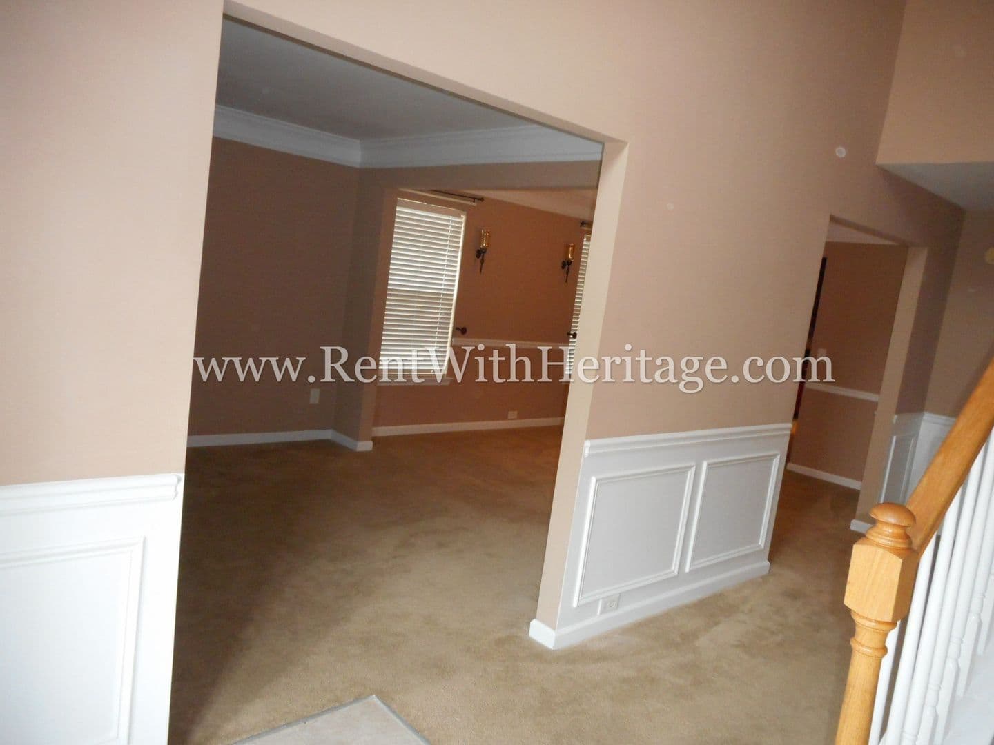 Newnan House: 61 Briandwood Dr.