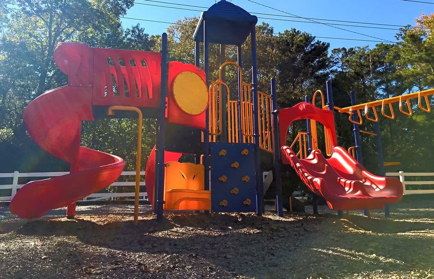 Douglasville House: 6849 Quail Pl