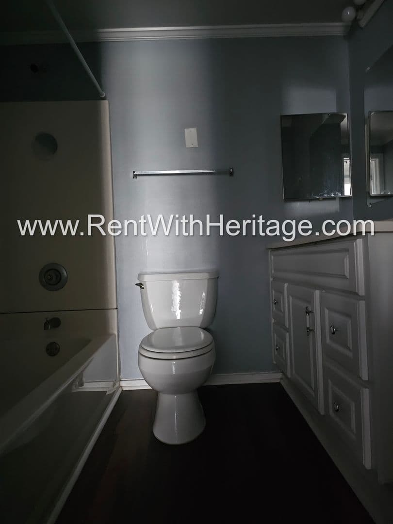 Douglasville Condo: 8657 Campbellton St.