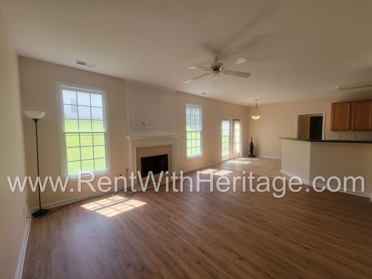 Powder Springs House: 2924 Villa Lake Dr.