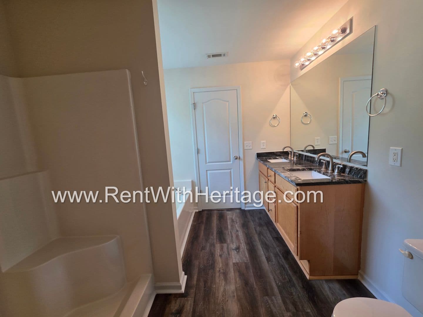 Villa Rica House: 202 Summergate Ln.