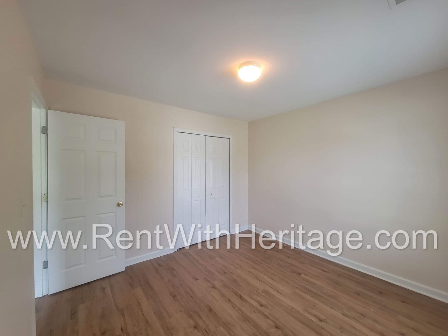 Powder Springs House: 2924 Villa Lake Dr.