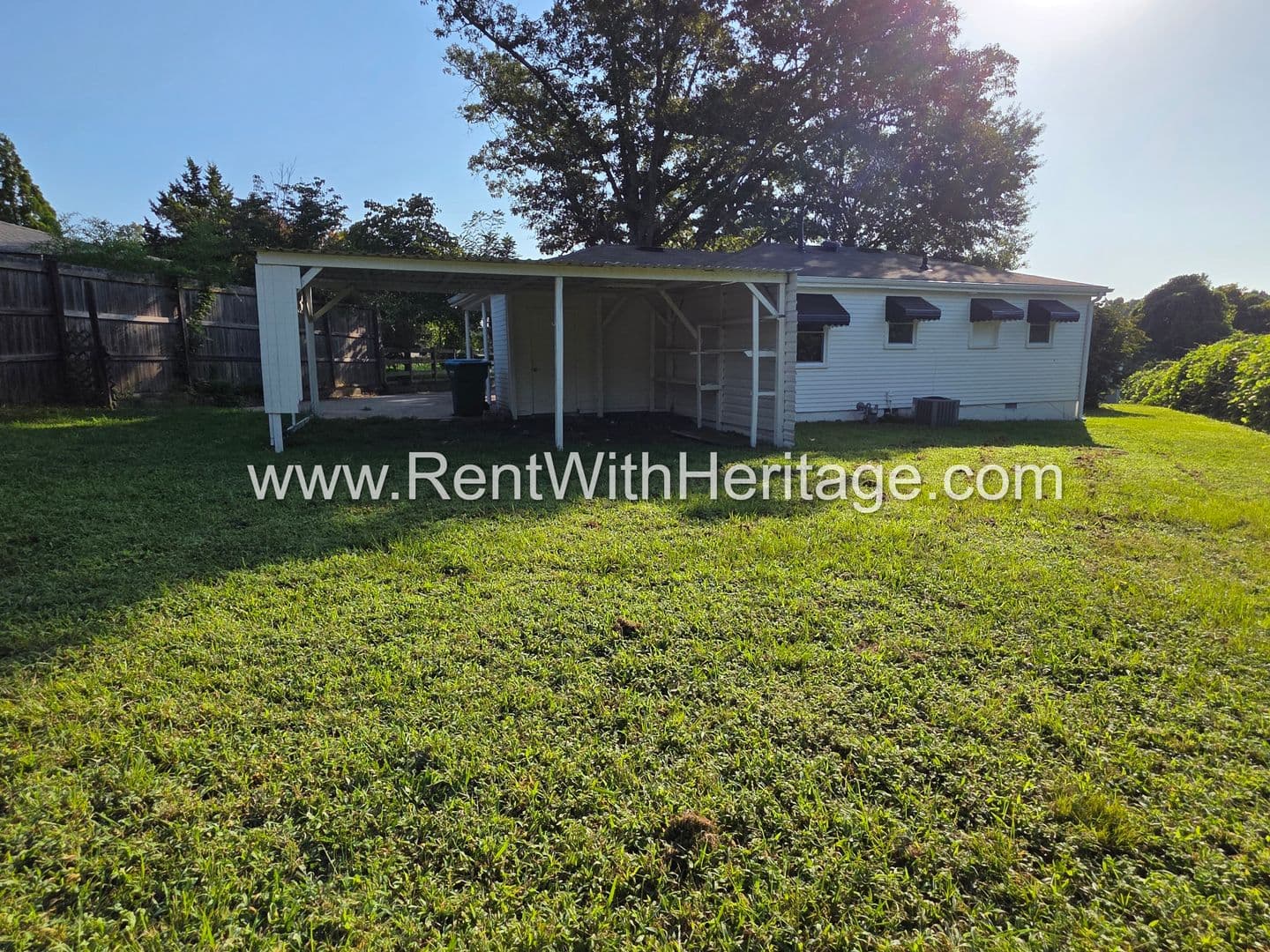 Austell House: 5990 Peco Ln.