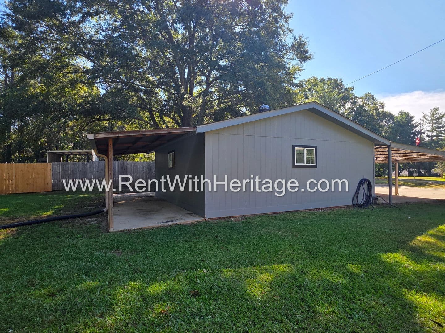 Douglasville House: 2240 Highway 92 Fairburn Rd.