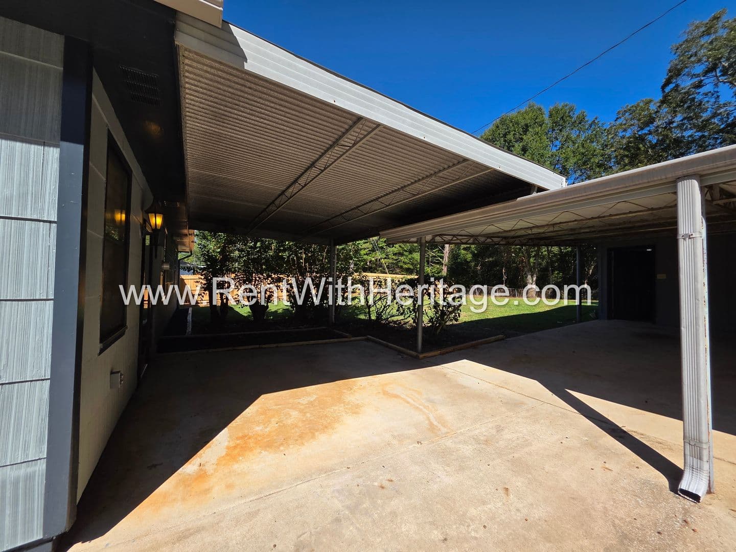 Douglasville House: 2240 Highway 92 Fairburn Rd.