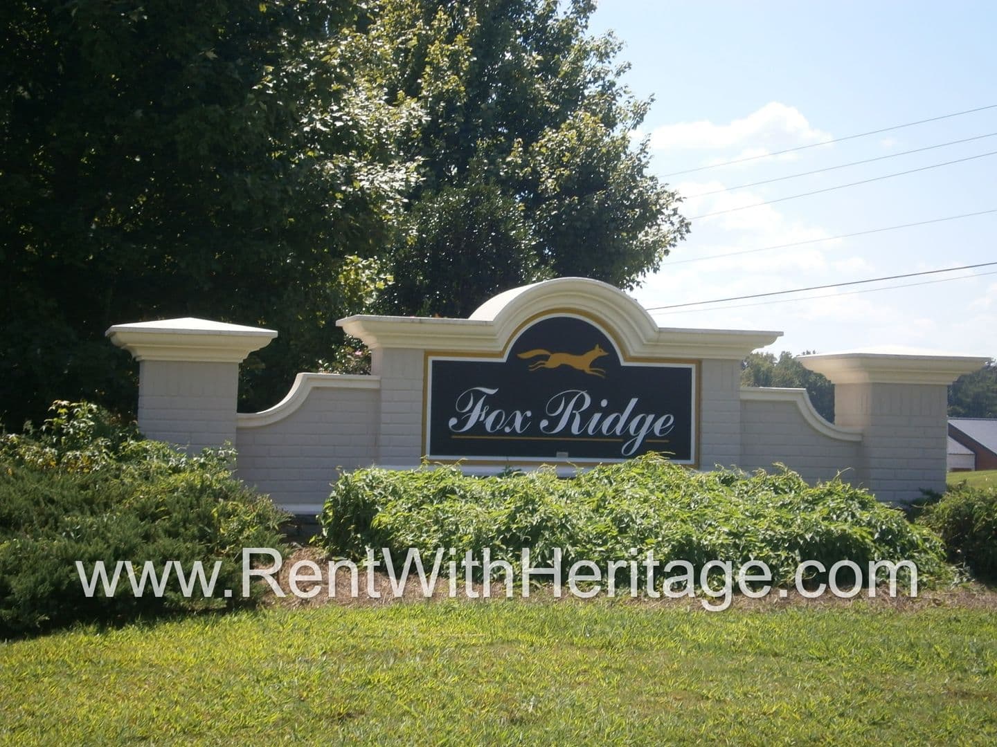 Newnan House: 61 Briandwood Dr.