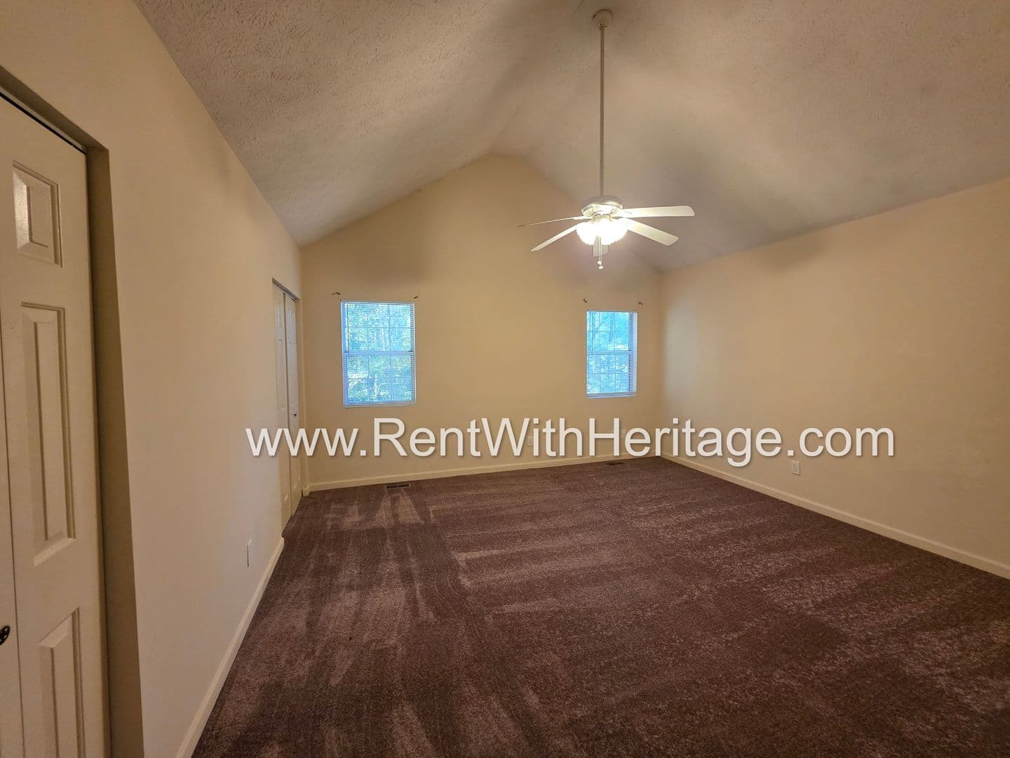 Lithia Springs House: 2120 Windy Oak Ct