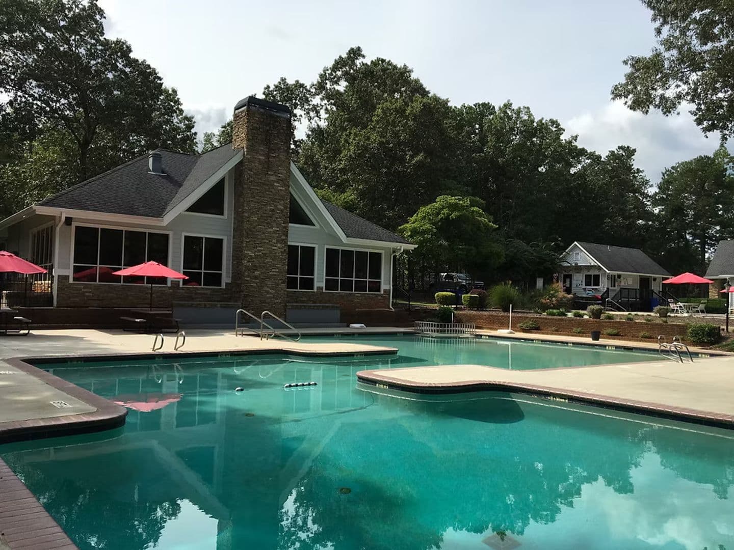 Douglasville House: 6849 Quail Pl