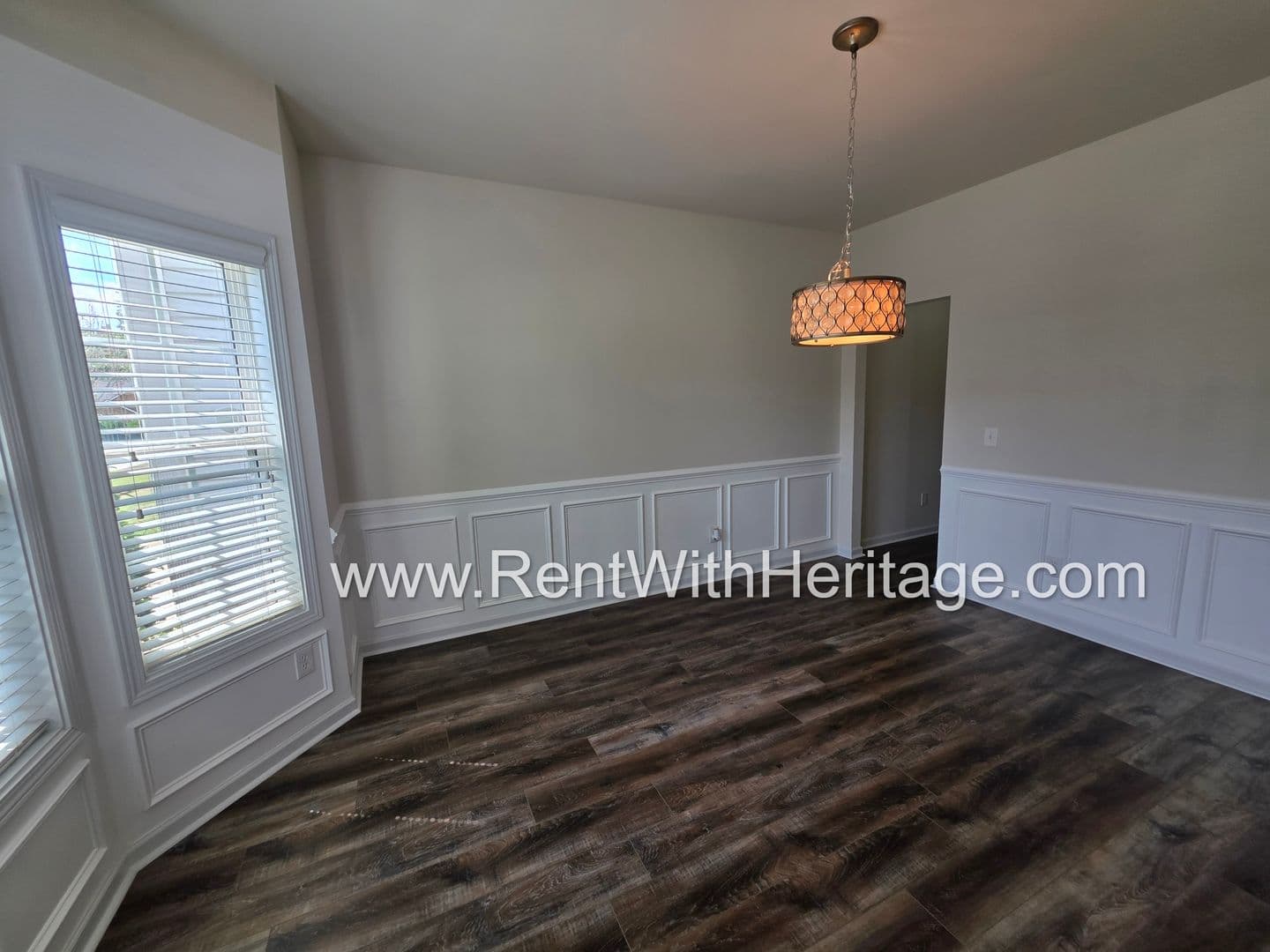 Villa Rica House: 202 Summergate Ln.