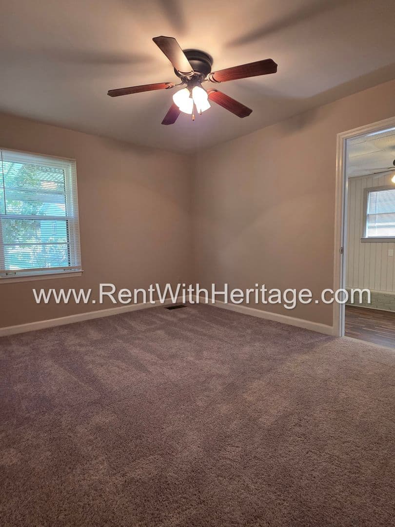 Douglasville House: 2240 Highway 92 Fairburn Rd.